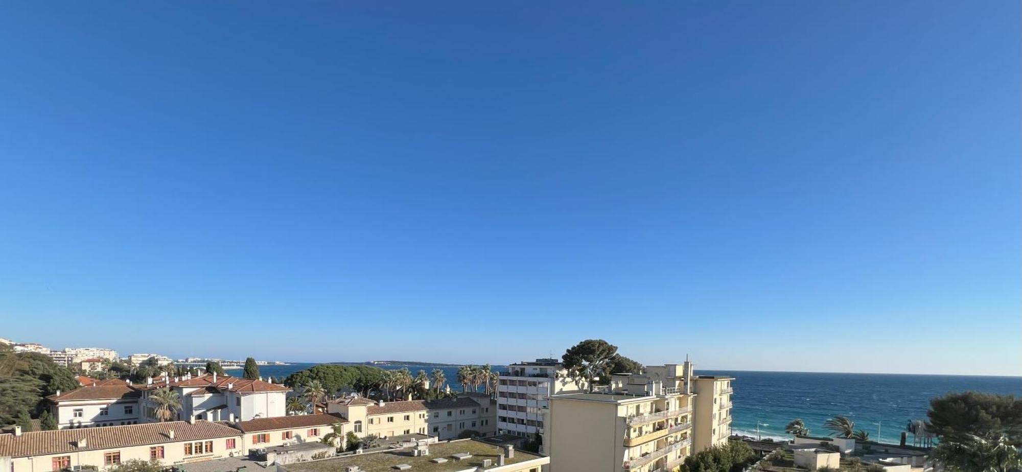 Apartment Vue & Front De Mer, Piscines, 55m2 2pieces *
