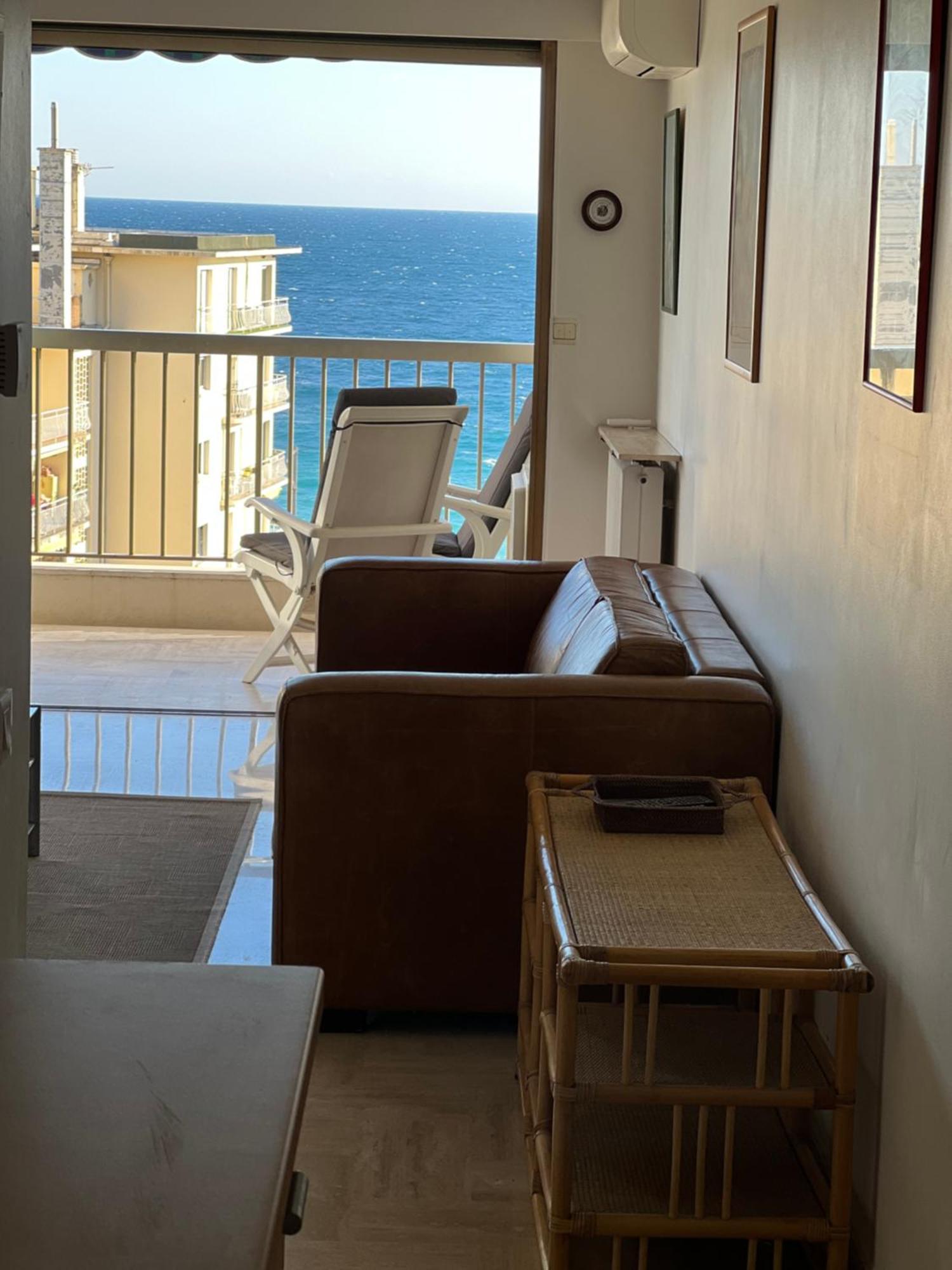 Vue & Front De Mer, Piscines, 55m2 2pieces Apartment Cannes